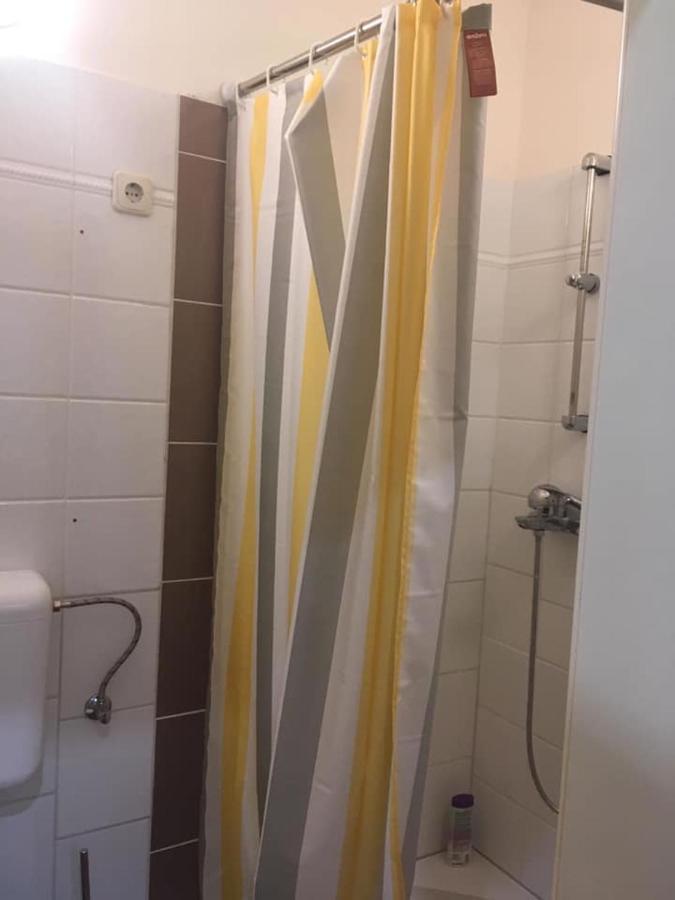 Malasits Apartman Győr Extérieur photo