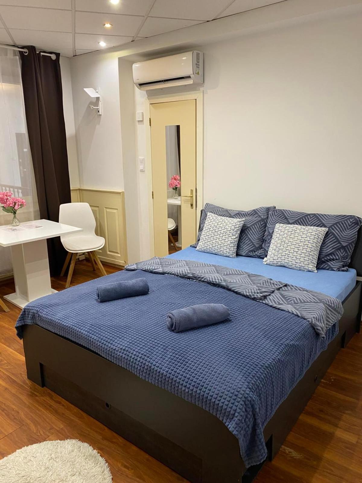 Malasits Apartman Győr Extérieur photo